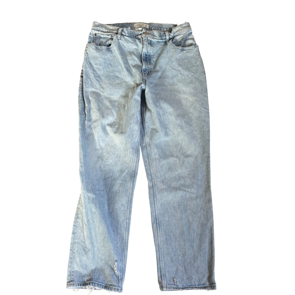 Abercrombie & Fitch 90s Straight Jeans 32 14R Light Blue High Rise Distressed